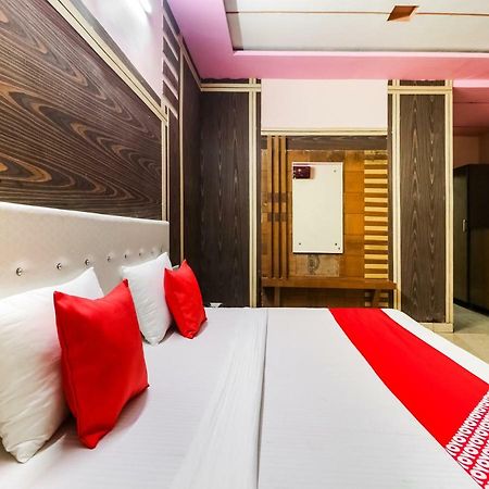 Oyo 47630 Grand Villa Moga Екстер'єр фото