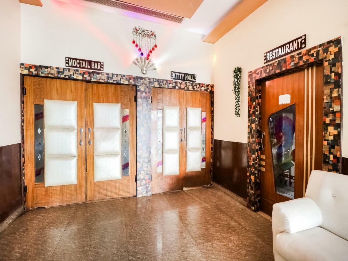 Oyo 47630 Grand Villa Moga Екстер'єр фото